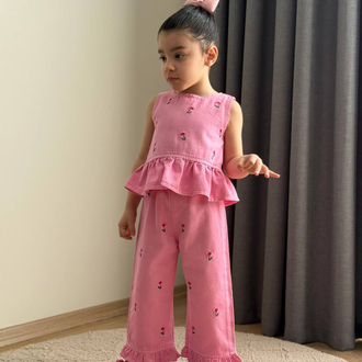 Kot 2li pembe kız takım