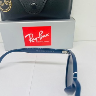 RAYBAN RB-2180 MAVİ ÇERÇEVE SİYAH CAM ERKEK