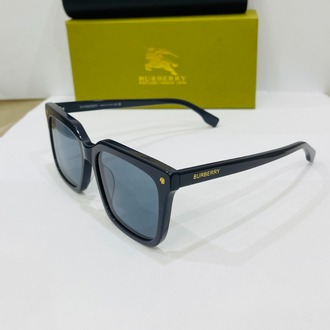BURBERRY SİYAH ÇERÇEVE MAVİ ŞEFFAF CAM