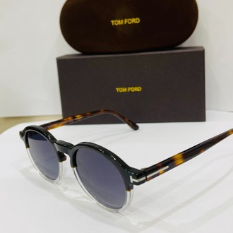 TOM FORD SİYAH ÇERÇEVE SİYAH ŞEFFAF CAM