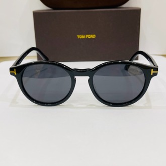 TOM FORD SİYAH ÇERÇEVE SİYAH ŞEFFAF CAM