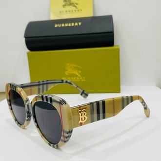 BURBERRY DESENLİ ÇERÇEVE SİYAH ŞEFFAF CAM