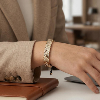 Rose Gold Çelik Asansörlü Chevron Bileklik - Gündüzden Geceye Zarafet