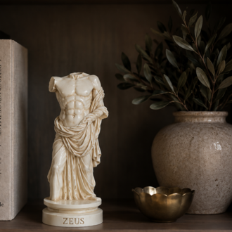 PERGAMON ZEUSU TORSO
