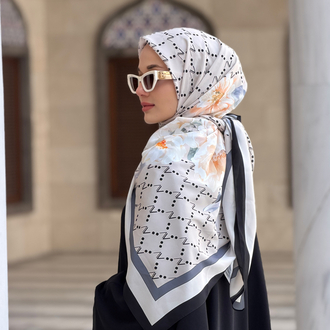 Monogram’ SİYAH 