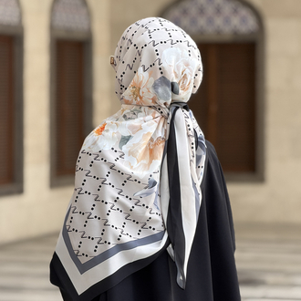 Monogram’ SİYAH 