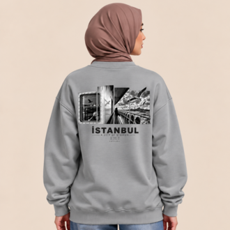 İSTANBUL — Premium Oversize Sweatshirt