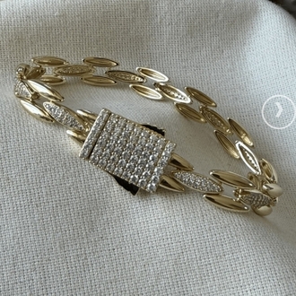 Xupink VIP 14K Arpa Model Küpe 