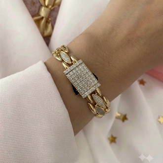 Xupink 
VIP 14K Taşlı Arpa Model Gurmet Bileklik


