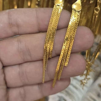 Altınkaplama küpe