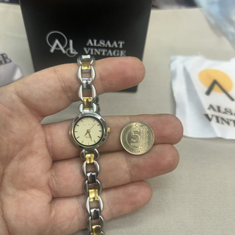 Almera Vintage kadın saati 