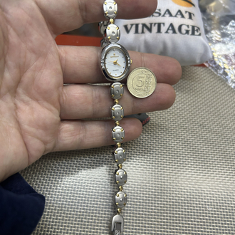 Revello Vintage kadın saati