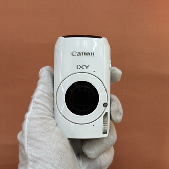 Canon IXY 30S