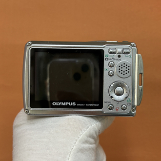 Olympus µ 725SW