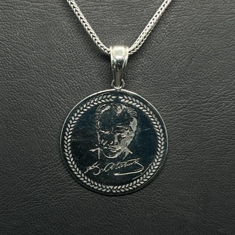 925 Ayar Gümüş Atatürk Portre ve İmza Erkek Kolye