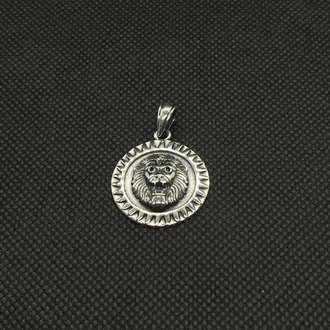 925 Ayar Gümüş Aslan Başlı Erkek Kolye