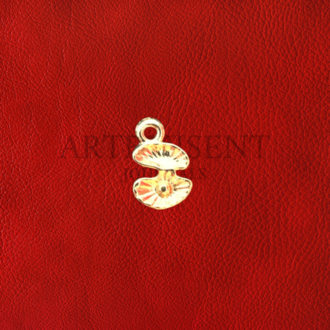 Altın İncili İstiridye Charm 