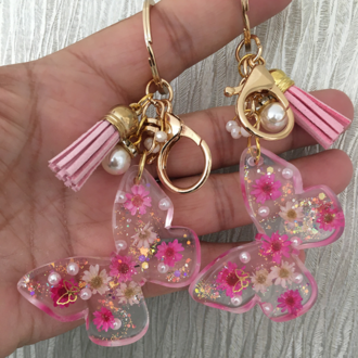 Pembe-Beyaz Minik Papatyalı Kelebek Anahtarlık.
