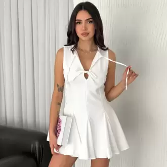 Göğüs Bağlamalı Kolsuz Mini Boy Elbise - Beyaz
