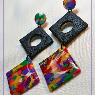 Karnaval Küpe 