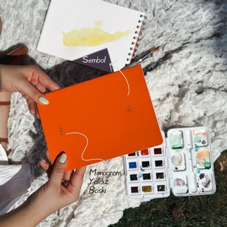 Kişiselleştirilebilir Turuncu Defter