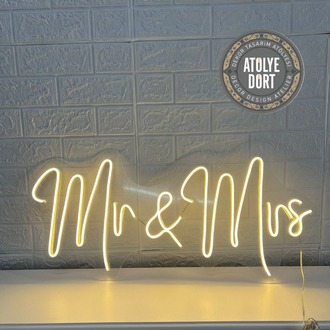 Mr&Mrs