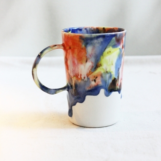 El yapımı stoneware kupa