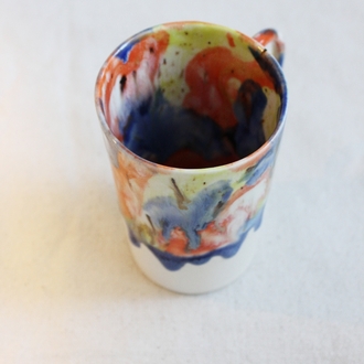 El yapımı stoneware kupa