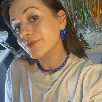 Deep Blue Daisy