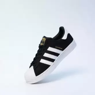 SUPERSTAR