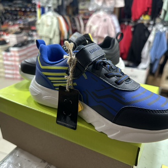 Lumberjack Işıklı Erkek Çocuk Sporu siyah ve lacivert renk