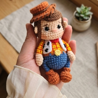 Woody & Jessie dijital tarif dosyası / pdf.
