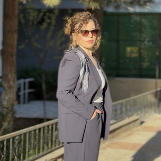 Fularlı klasik takım lacivert