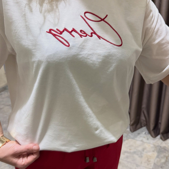 Chery nakışlı Tişört