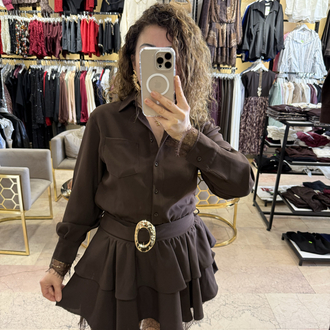 Kahve dantel detaylı kemerli elbise