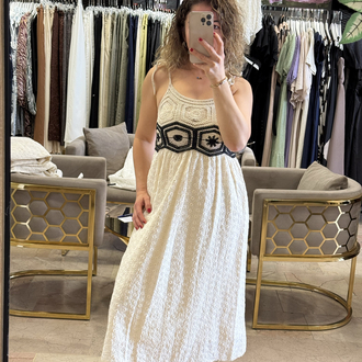 Örme detaylı güpürlü elbise taş rengi