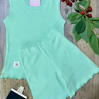 Mint yeşili kolsuz t-shirt şort takım