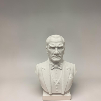 Atatürk büstü