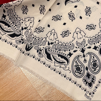 BerGu Beyaz Şal Bandana