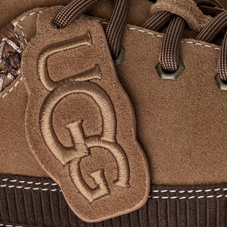 UGG