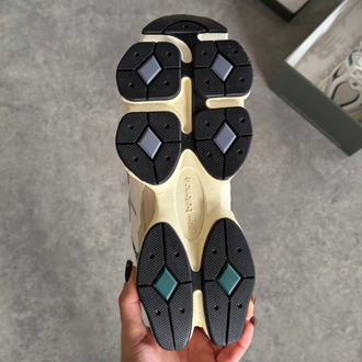 9060 NEW BALANCE
