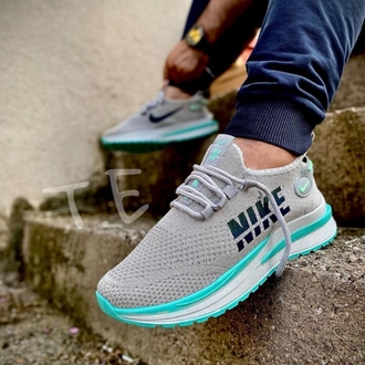 Nike Hologram Serisi
