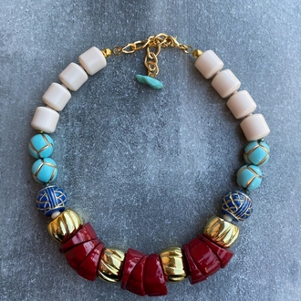 Carol and Traditional Blue Kolye 