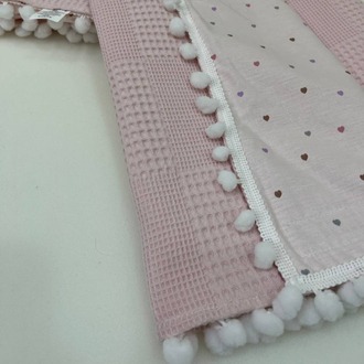 Pembe Kalp Desenli Poplin Kumaş Çok Amaçlı Bebek Battaniyesi