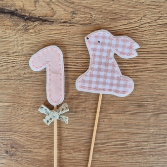 Cake toppers 