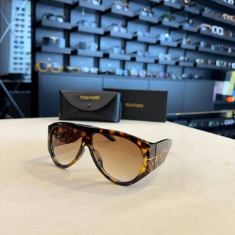 TOMFORD