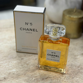 CHNNEL No 5