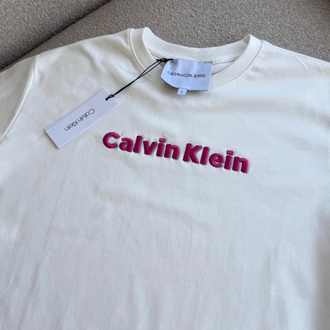 CK Pembe Nakışlı Tshirt