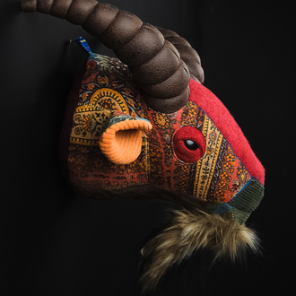 Patchwork, Nakışlı Teke Duvar Büstü