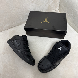 Air Jordan 1 Low Full Black